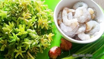 Canh đầu tôm nấu với rau này ngon '10 người ăn đều mê' nhưng chuyên gia lại bảo cẩn thận khi ăn