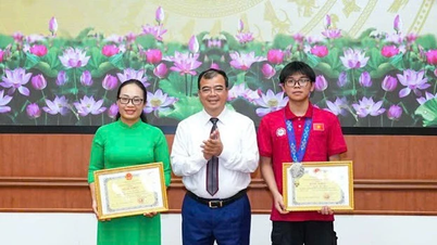 Hải Phòng thưởng 400 triệu đồng cho nam sinh đạt HCB Sinh học quốc tế 2025