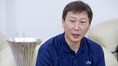 HLV Kim Sang-sik hé lộ đòn tâm lý cực 'độc': U.23 Việt Nam thắng là đương nhiên!
