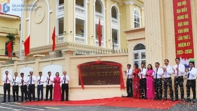 Gắn biển công trình chào mừng Đại hội Đảng bộ Đặc khu Vân Đồn lần thứ I, nhiệm kỳ 2025-2030