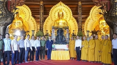 Chính phủ Pakistan trao tặng phẩm quý cho Giáo hội Phật giáo Việt Nam