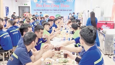Chương trình “Bữa cơm công đoàn” - Gắn kết, tri ân người lao động