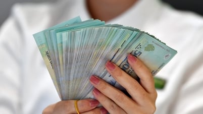 Lãi suất ngân hàng hôm nay 31/7/2025: Tăng mạnh sau...