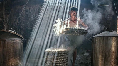 A Ho Chi Minh City doctor wins a world photography award