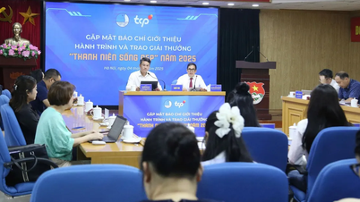 ចាប់ផ្តើមដំណើរ និងផ្តល់រង្វាន់ "យុវជនរស់នៅស្អាត" ក្នុងឆ្នាំ 2025