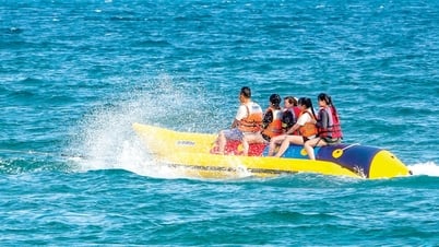 Hè cùng sóng biển vỗ về