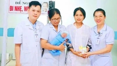 Trẻ sơ sinh thủng dạ dày được cứu sống kỳ diệu