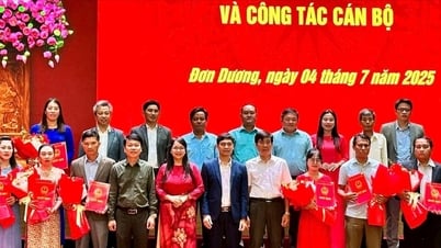 Xã Đơn Dương ra mắt và công bố các quyết định về nhân sự