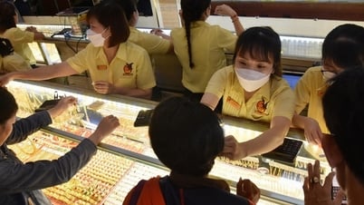 7月4日の今日の金価格：予想外の反転と急落、なぜ？