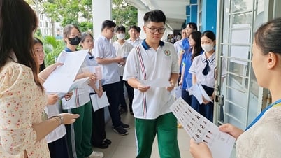 Từ đề thi tốt nghiệp THPT: Cần phải thay đổi việc dạy và học