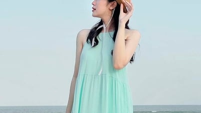 Du lịch biển tháng 7: 6 món đồ chị em nhất định phải mang để vừa đẹp vừa sang