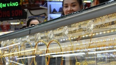Things to note when SJC gold bar price continues to stay high