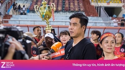 HLV Nguyễn Việt Thắng tiếp quản đội bóng của Công Phượng?