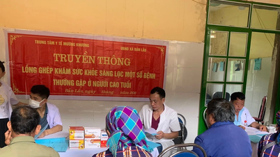 Truyền thông lồng ghép khám sức khỏe cho người cao tuổi