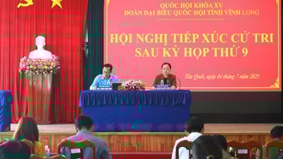 Đoàn Đại biểu Quốc hội đơn vị tỉnh Vĩnh Long tiếp xúc cử tri xã Tân Quới