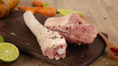Schweinefleischpreis heute, 5. Juli: Der Preis für Schweineschwanz bleibt ...