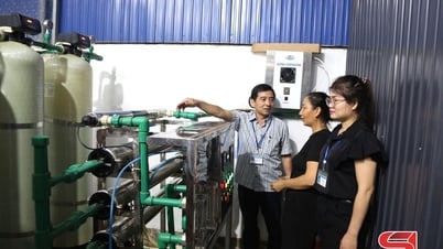Contrôle de la qualité de l'eau potable en bouteille et de la glace prête à l'emploi