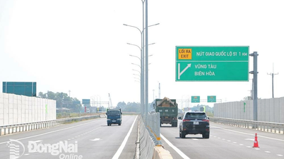 Se espera el cobro de peajes en la autopista Ben Luc-Long Thanh en agosto de 2025