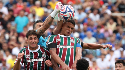 នៅអាយុ 40 ឆ្នាំ Thiago Silva នៅតែធ្វើឱ្យមនុស្សគ្រប់គ្នាកោតសរសើរគាត់។