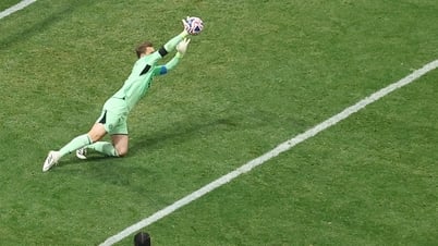 Online PSG - Bayern Munich (end of first half) 0-0: Neuer denies PSG