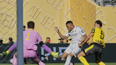 FAITS MARQUANTS Coupe du Monde des Clubs de la FIFA Real Madrid vs Dortmund 3-2 : Mbappé brille