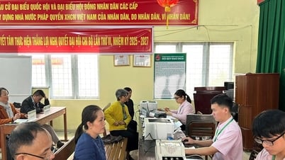 Ngân hàng Chính sách Xã hội tổ chức phiên giao dịch xã lần đầu tiên sau sáp nhập