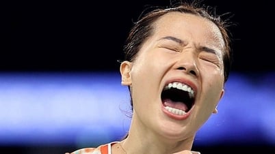 Thắng kịch tính tay vợt Đan Mạch, Nguyễn Thùy Linh  vào chung kết Canada Open 2025