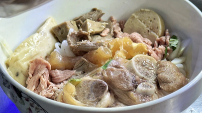 Auf der Suche nach berühmten Hue-Rindfleisch-Nudelläden in Ho-Chi-Minh-Stadt: Wo ist Ihr Lieblingsladen?