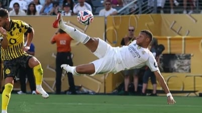 Mbappe ជួយ Real Madrid យកឈ្នះ Dortmund