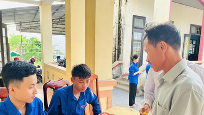ខេត្ត Quang Tri៖ ភាសាអង់គ្លេស និងតំបន់ពិសេសនៃមេរៀនទី ២