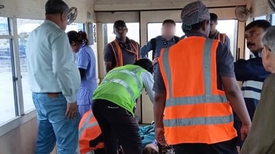 Another Vietnam Airlines plane had to make an emergency landing in India to rescue passengers.
