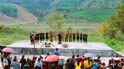 How unique and strange is the New Year's thunder welcoming ceremony of the O Du ethnic group in Nghe An?