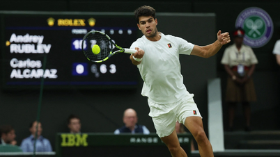 Alcaraz nén đau để thi đấu tại Wimbledon