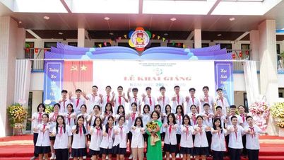 Khám phá lớp học có điểm xét tuyển 'khủng' vào lớp 10 ở Thủ đô