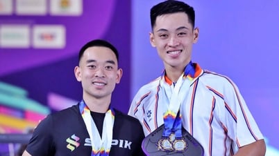 Trương Vinh Hiển ‘ăn 4’, làm lu mờ 5 ‘người đẹp pickleball’