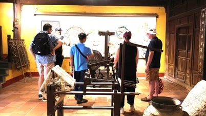 មក Hoi An, ដើរជុំវិញផ្លូវ, រុករកប្រធានបទ