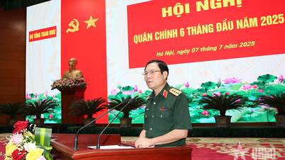 នាយកឧត្តមសេនីយ ង្វៀន តាន់គឿង បាននិយាយភាសាអង់គ្លេស