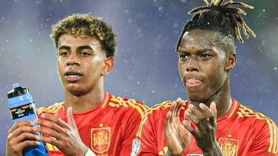 Lamine Yamal, enfadado por haber sido "traicionado" por Nico Williams tras su fichaje por el Barça