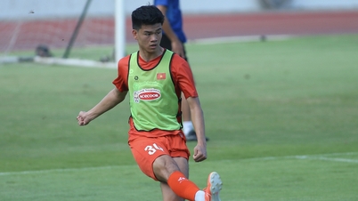 Warum wurde HAGLs fast 2 m großer Innenverteidiger aus der U23 Vietnam ausgeschlossen?