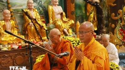 វត្តផាត់ទិត្យ - ព័ត៌មានបន្ថែមនៅឡាវ