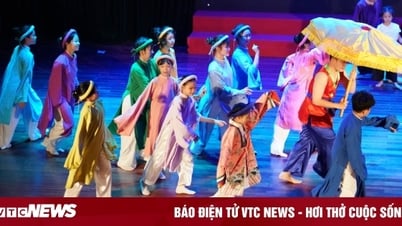Près de 100 jeunes danseurs se produisent en ballet et en hip-hop pour collecter des fonds pour les enfants pauvres