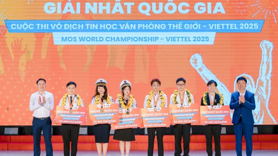 6 représentants vietnamiens participant au Championnat du monde d'informatique de bureau