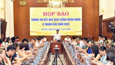 Tín dụng vượt 17,2 triệu tỷ đồng: Ngân hàng “bơm vốn” mạnh mẽ vào nền kinh tế