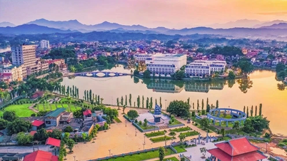 Yen Bai Ward develops trade and services in a civilized and modern direction.
