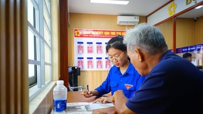 គាំទ្រយ៉ាងសកម្មមនុស្សឱ្យចូលប្រើមុខងារសាធារណៈ