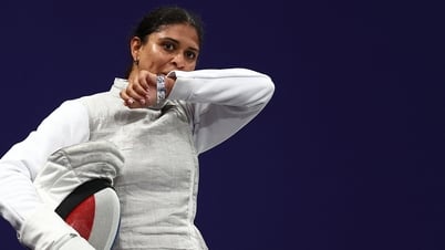 女子フェンシング選手、彼氏にキスしたおかげでドーピング容疑を晴らす