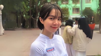 "ប្លែក" អាយុ 18 ឆ្នាំរបស់និស្សិតស្រីដែលមានសញ្ញា 2 តូច