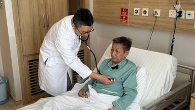 心臓発作に苦しむベトナム系カナダ人の命を救う60分