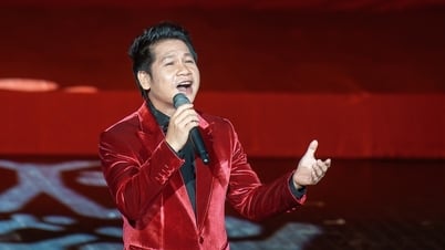 วาทยากร เลอ พี พี และนักร้อง ตรอง ทัน ร่วมแสดงในงานดนตรี 'For Ever After'