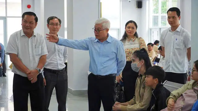 Tập trung giải quyết hồ sơ hành chính cho người dân